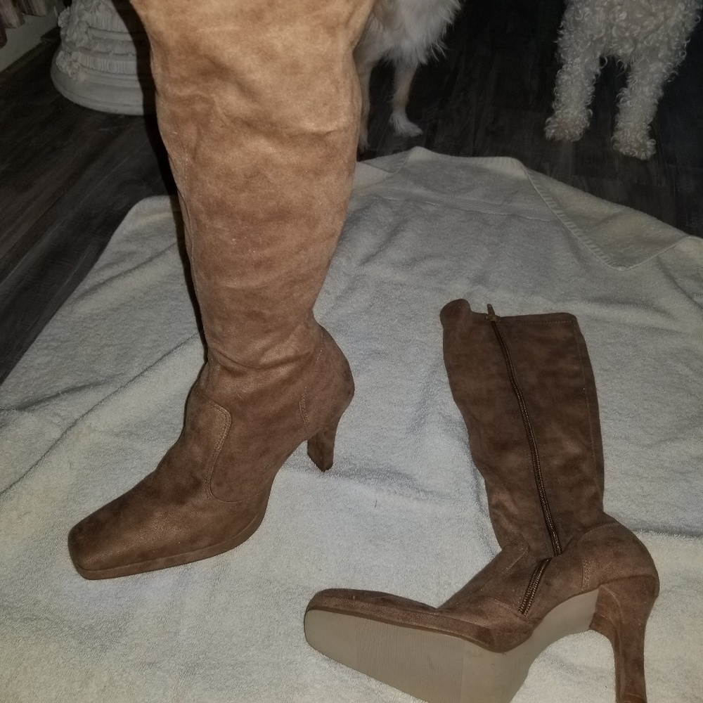 Womens Boots
